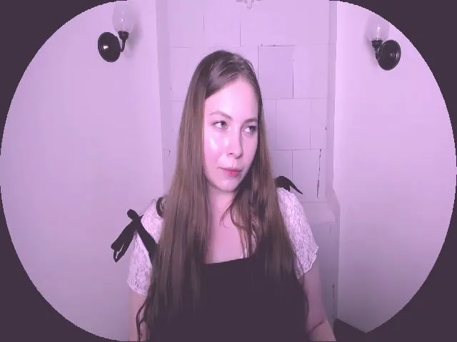 Live sex webcam photo for MollyMey #260904130