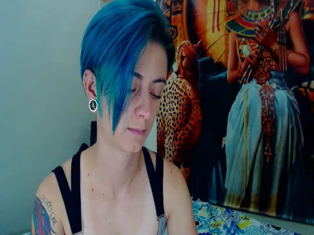 Live sex webcam photo for poison_blue #263205244