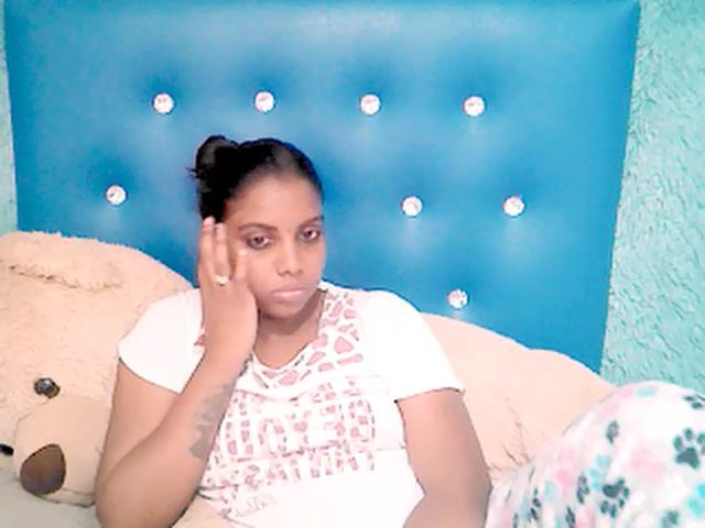 Live sex webcam photo for Indianpride #261772110