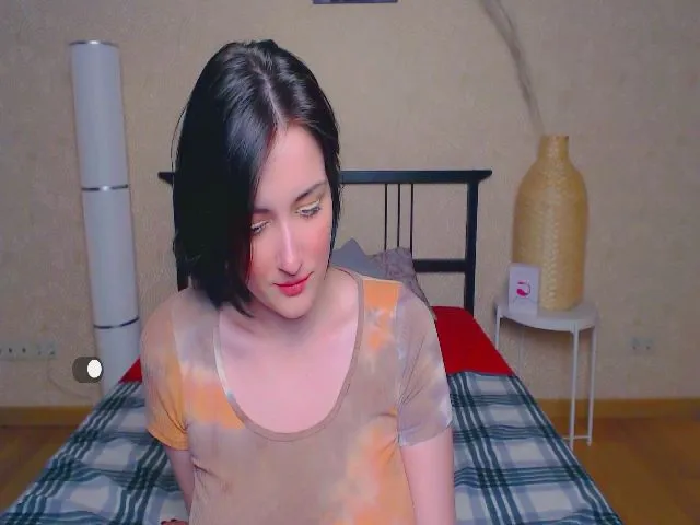 Live sex webcam photo for Elise_sweet #260871191