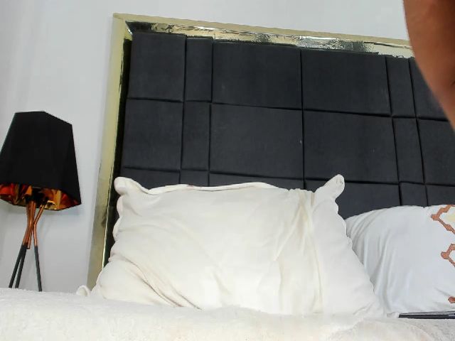 Live sex webcam photo for Marnie_Jones #257464698