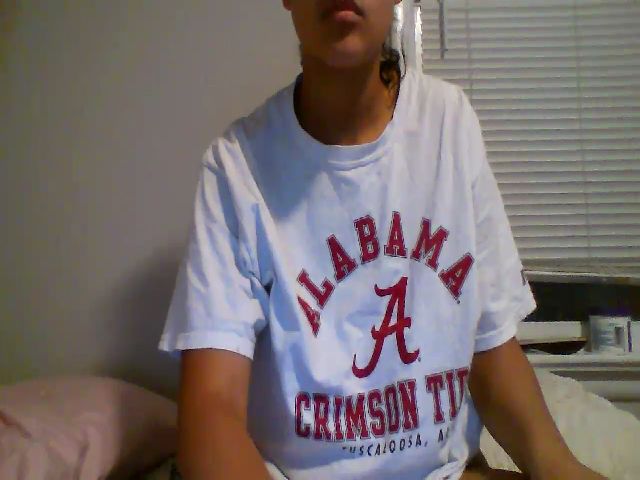 Live sex webcam photo for Montanaredd #255503622