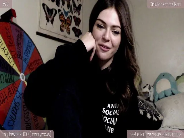 Live sex webcam photo for iKarli_ #264818863