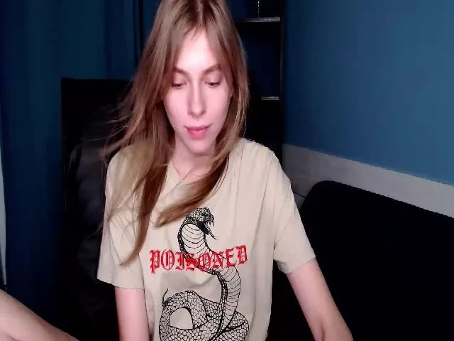 Live sex webcam photo for BonbonKelly #263561060