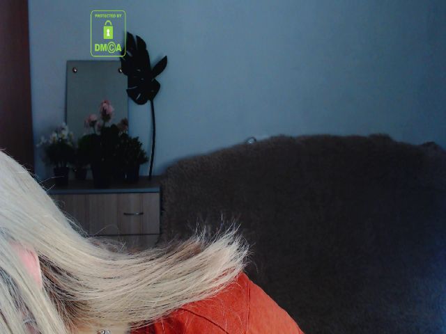 Live sex webcam photo for Alison_Moonli #254604842