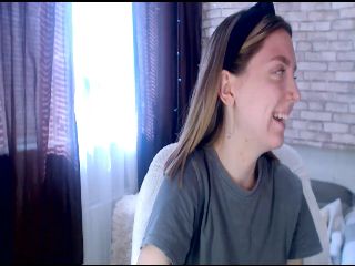 Live sex webcam photo for CumMeaRiver #251752799