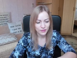 Live sex webcam photo for CherishSia #240842722