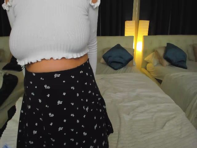 Live sex webcam photo for Stella_Shary #262860011