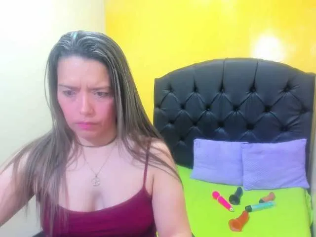 Live sex webcam photo for BlancaWild #241306627
