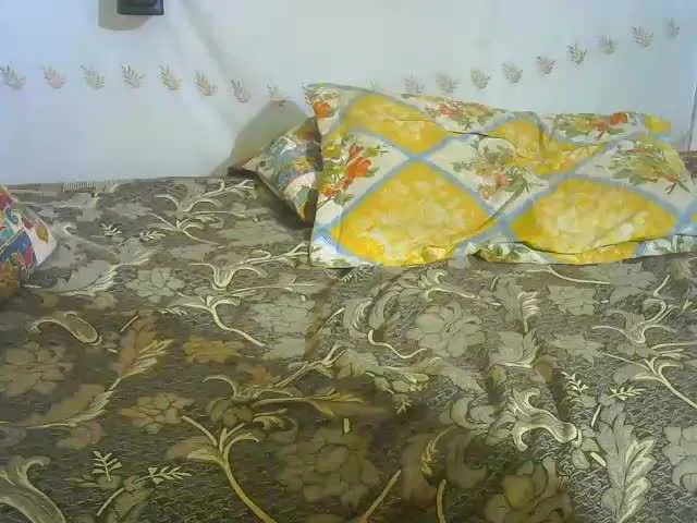 Live sex webcam photo for xxdaryaxx #240930166