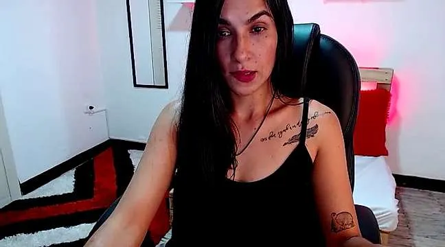 Live sex webcam photo for Sharom_7 #242155067