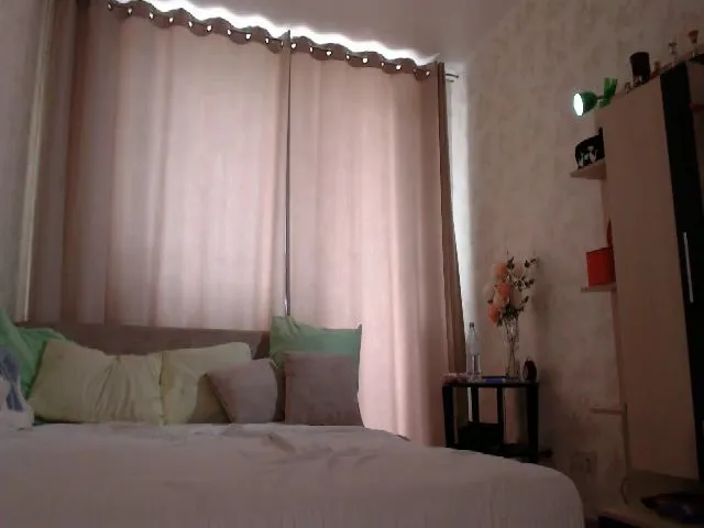Live sex webcam photo for SftMe #254386002