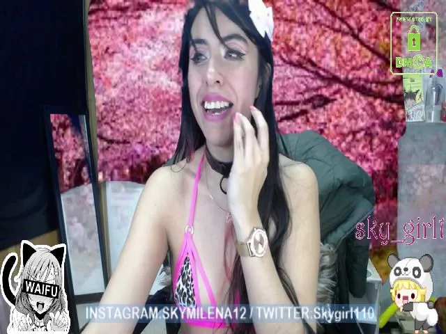 Live sex webcam photo for Sky_girl1 #263263970
