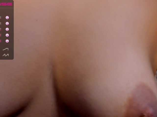 Live sex webcam photo for Sadashi1 #242349250