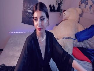 Live sex webcam photo for AnabelAris #251886846