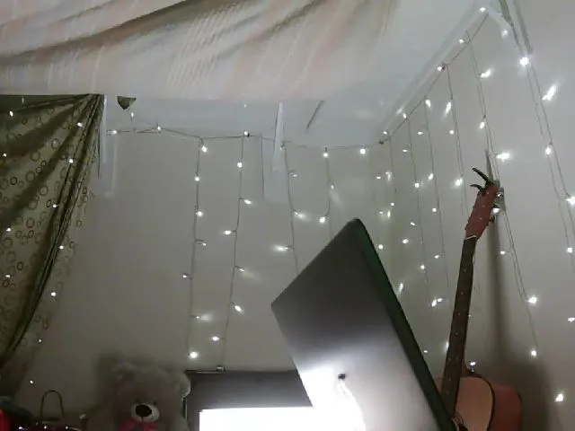 Live sex webcam photo for moonpixie2002 #253511177