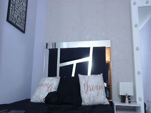 Live sex webcam photo for Pythonissa97 #256947357