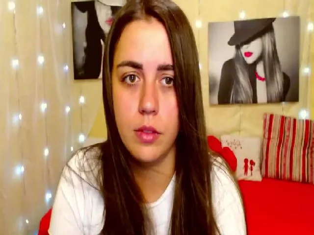 Live sex webcam photo for JordanFrank #265368945