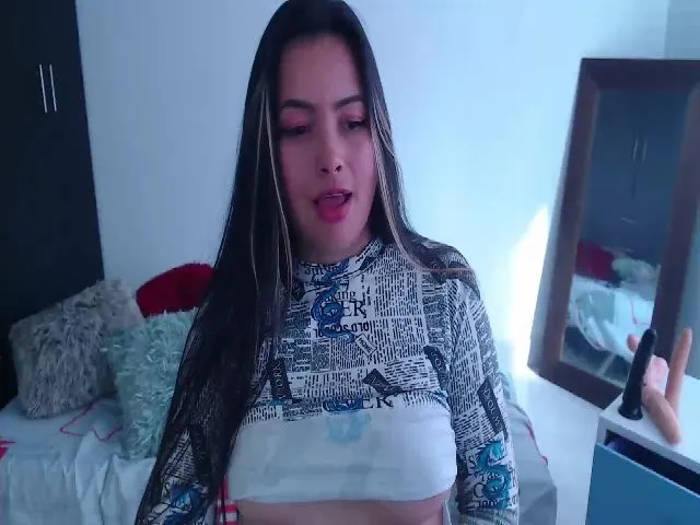 Live sex webcam photo for Evalix #259279357