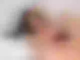 Live sex webcam photo for SarahSahara2 #240808356