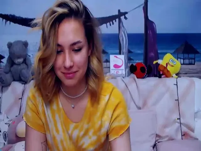 Live sex webcam photo for AlisMonrov18 #258508786
