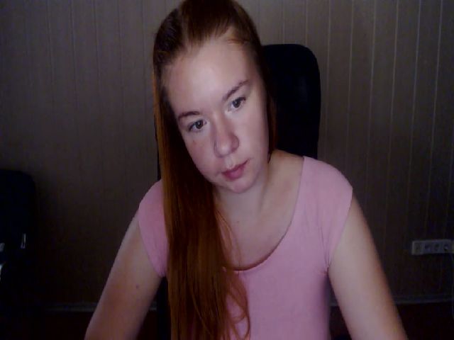 Live sex webcam photo for JiMiola #254092685