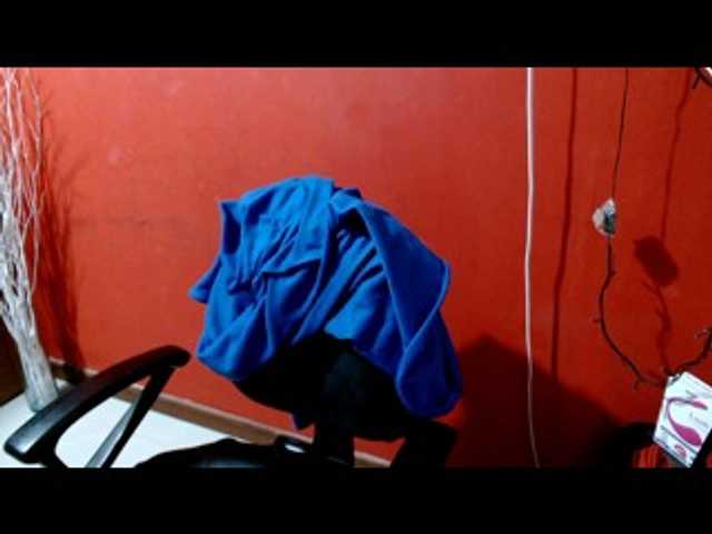 Live sex webcam photo for miramda36 #241366606