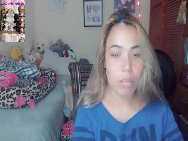 Live sex webcam photo for Meganhill_ #260134657