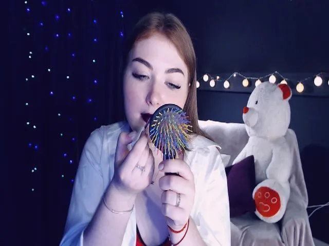 Live sex webcam photo for Mystic_Eyes69 #265122249