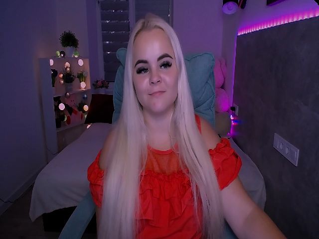 Live sex webcam photo for Jenni__fer #258382222