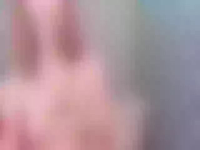 Live sex webcam photo for White_Pie #264879718