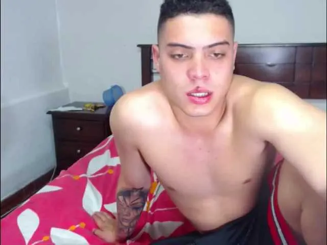 Live sex webcam photo for mjandlincoln #240909673