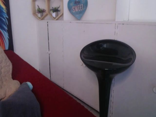 Live sex webcam photo for Manelik_benz #256076535