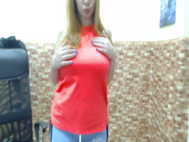 Live sex webcam photo for JiMiola #255995883