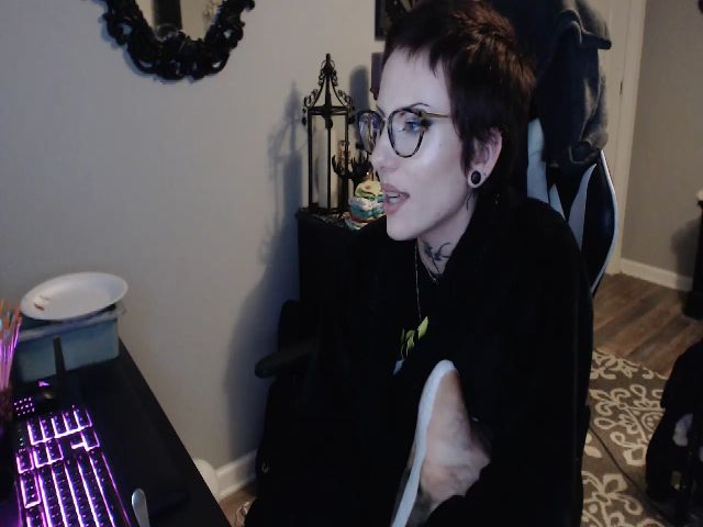 Live sex webcam photo for Painbaby #252719468