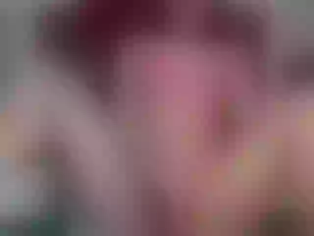 Live sex webcam photo for RoussMeyers #245184671