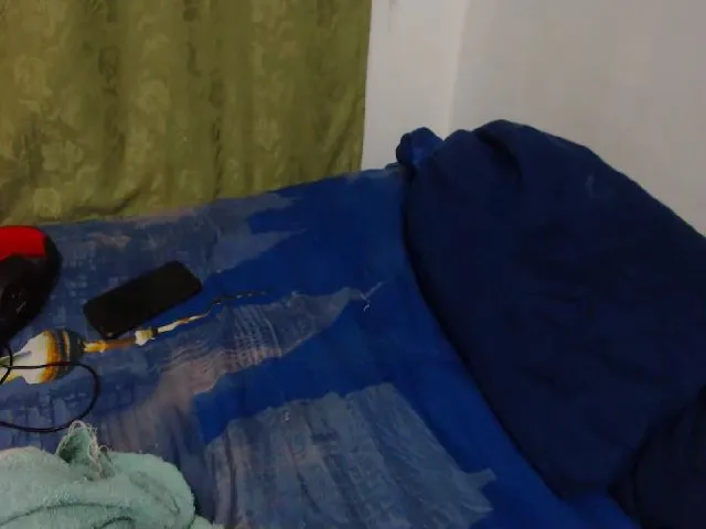Live sex webcam photo for Jennysroom22 #255218675