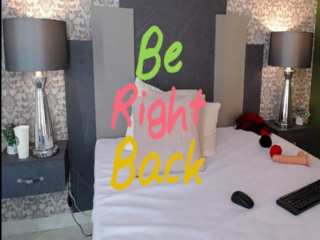 Live sex webcam photo for NoaVega #256091550