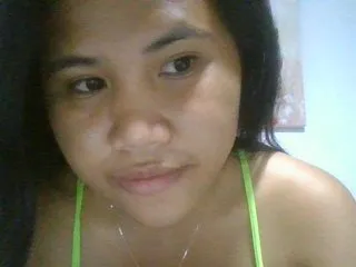 Live sex webcam photo for YourGirl9 #240503024