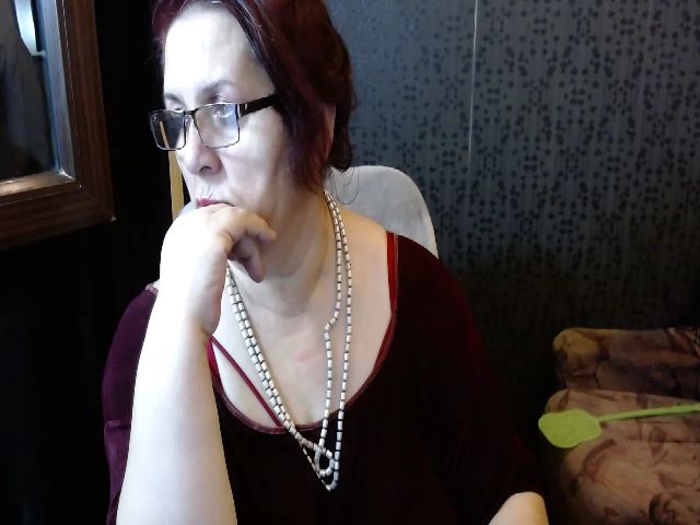 Live sex webcam photo for MissSanjane #254890620