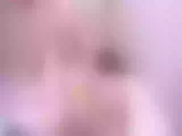Live sex webcam photo for EmmaSiff #254576709
