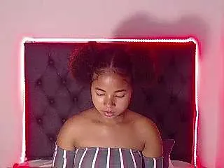 Live sex webcam photo for Joycepalmer_ #244816050