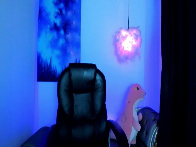 Live sex webcam photo for Angelsiinner #260091224