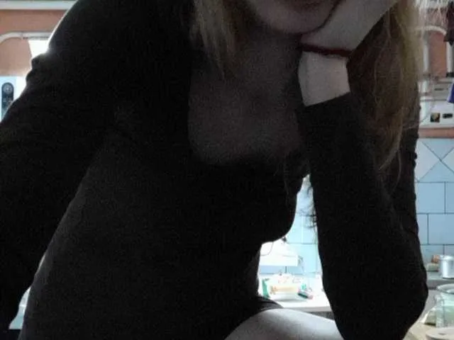 Live sex webcam photo for sweetrich #241118491