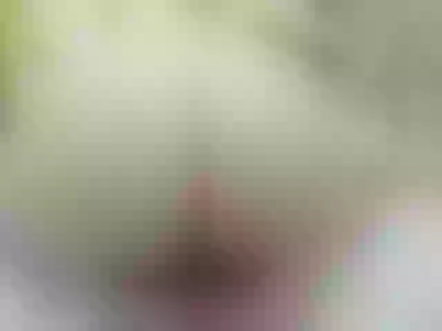 Live sex webcam photo for Mssbombom_ #253664980