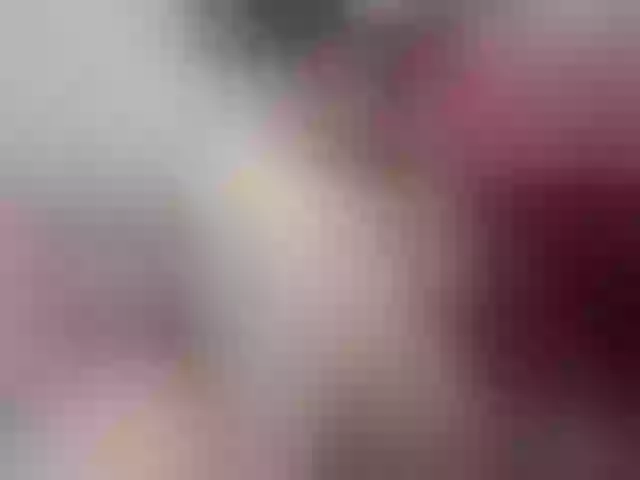 Live sex webcam photo for ReyleDoll #241173059