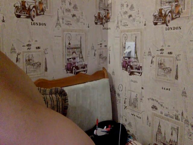 Live sex webcam photo for JolyBoss #258792033