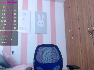 Live sex webcam photo for Gia_Mancini #251986228