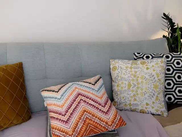 Live sex webcam photo for Xenthia #256337926