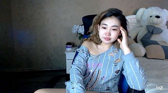 Live sex webcam photo for Amy_kim #244645833